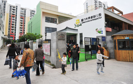 http://www.bjreview.com/nation/images/attachement/jpg/site23/20121217/00123f55b17b1239488243.jpg